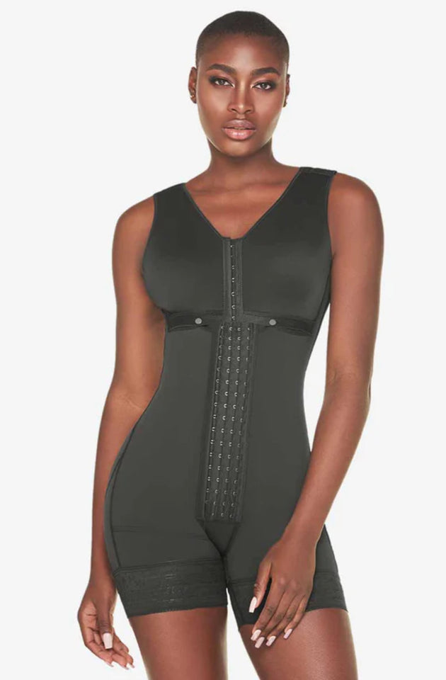 Ref. 019 -FQ102 Faja Corta con Brasier Levanta Cola Postquirúrgica - Fajas Colombianas