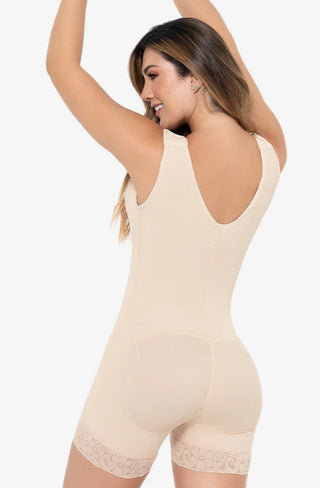 Ref. 019 -FQ102 Faja Corta con Brasier Levanta Cola Postquirúrgica - Fajas Colombianas